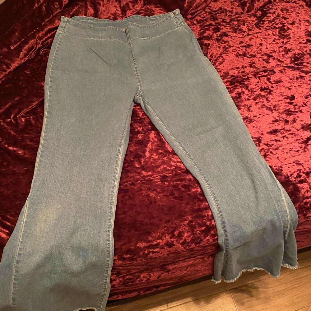 Boot flare jeans👖